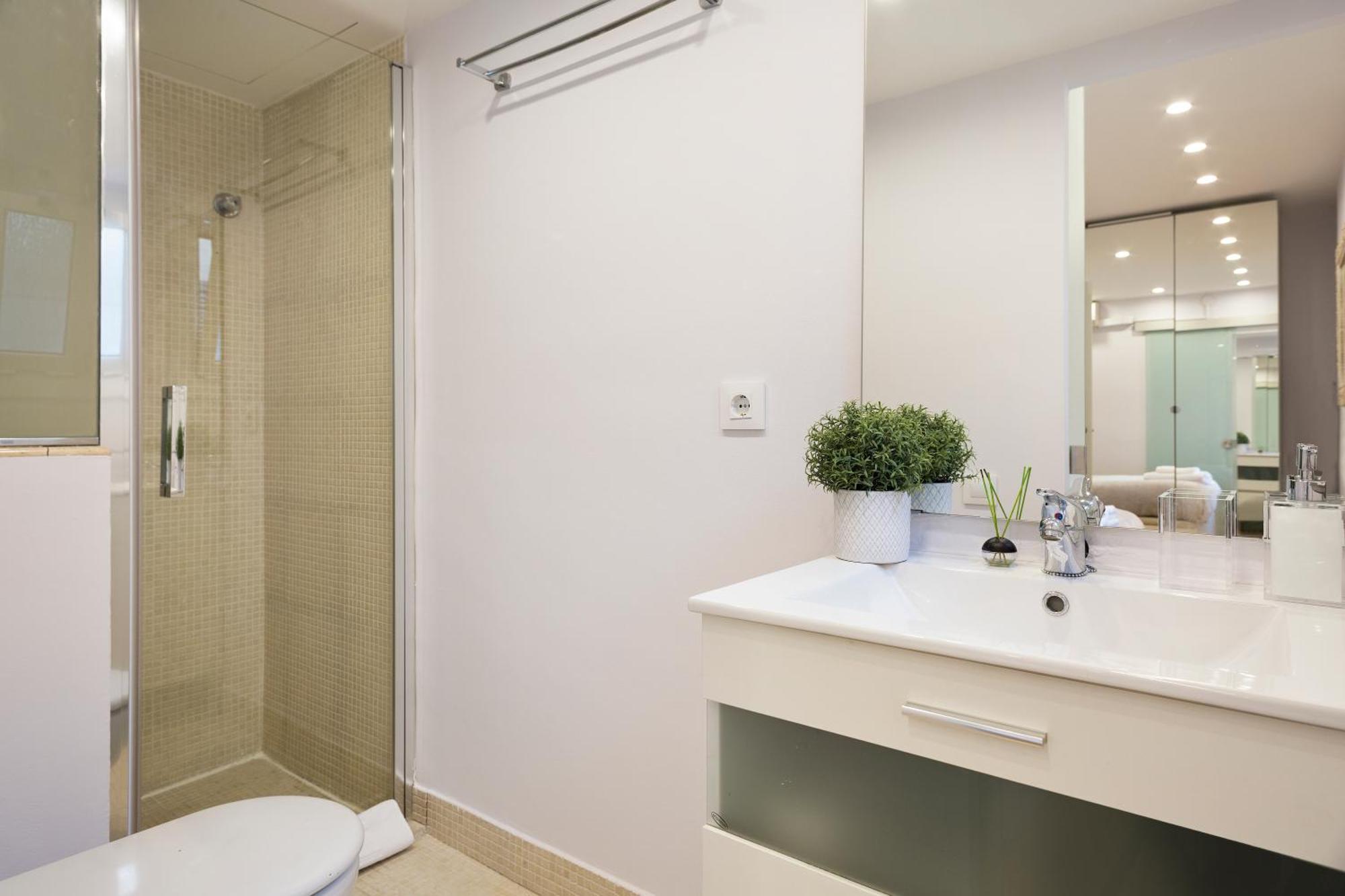 Apartamento Rambla Catalunya Barcelona Buitenkant foto