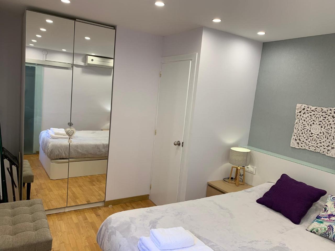 Apartamento Rambla Catalunya Barcelona Buitenkant foto